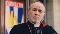 On the set of "Dogma" as Cardinal Ignatius Glick, 1999